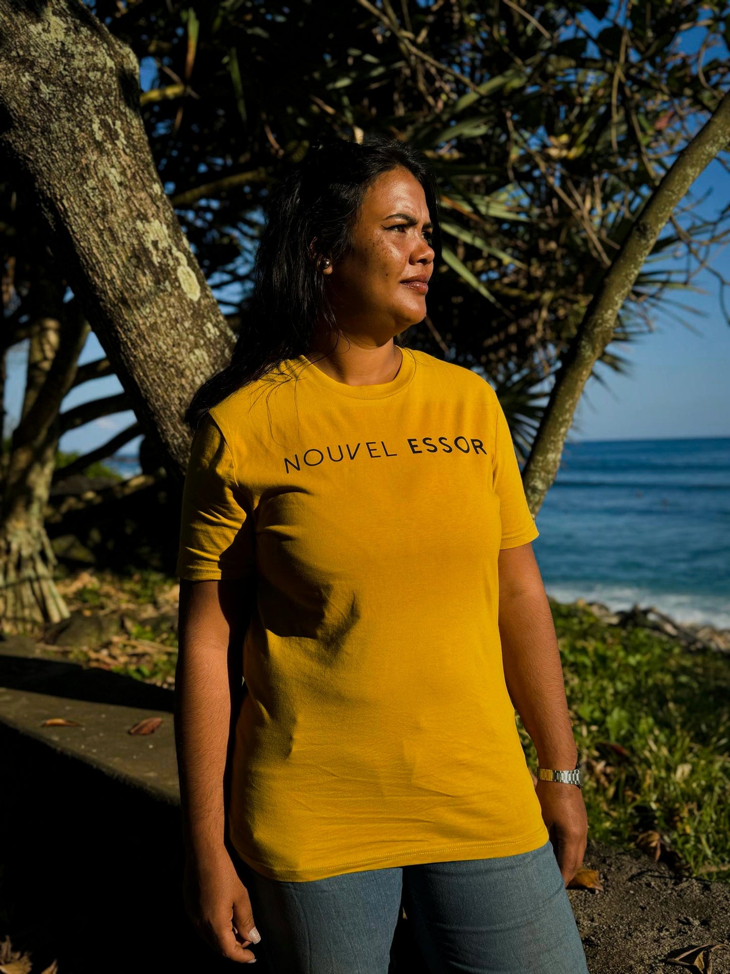 T-shirt Classique ocre unisexe